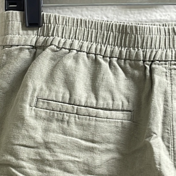 J).   J.Crew short Pants size Extra Small - Picture 6 of 17